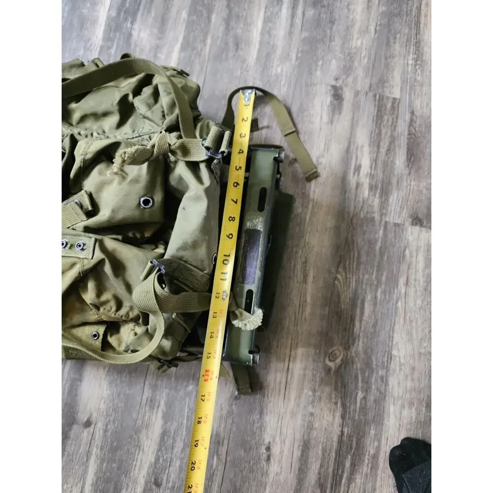 Vintage US Army Field Pack Combat LC-1 Medium Alice Backpack Metal Frame & Strap